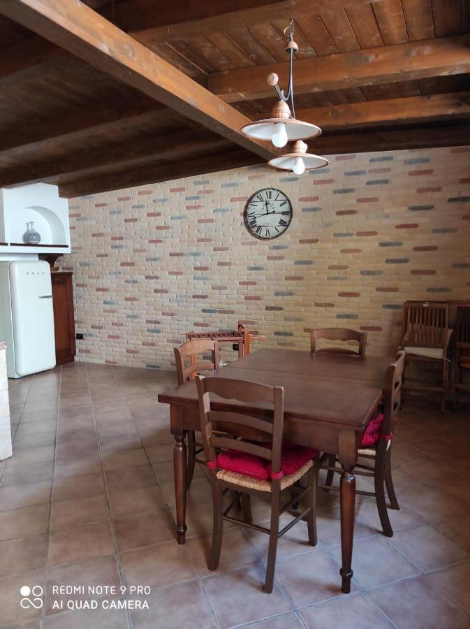 La Taverna Di Lulu Arnesano Екстер'єр фото